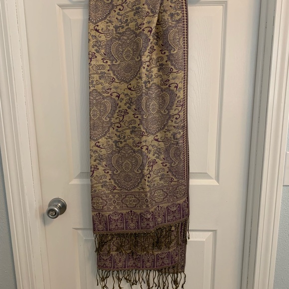 NWOT 100% Pashmina Purple and Gold Oriental Pattern Rectangular Oblong Scarf - Picture 1 of 5